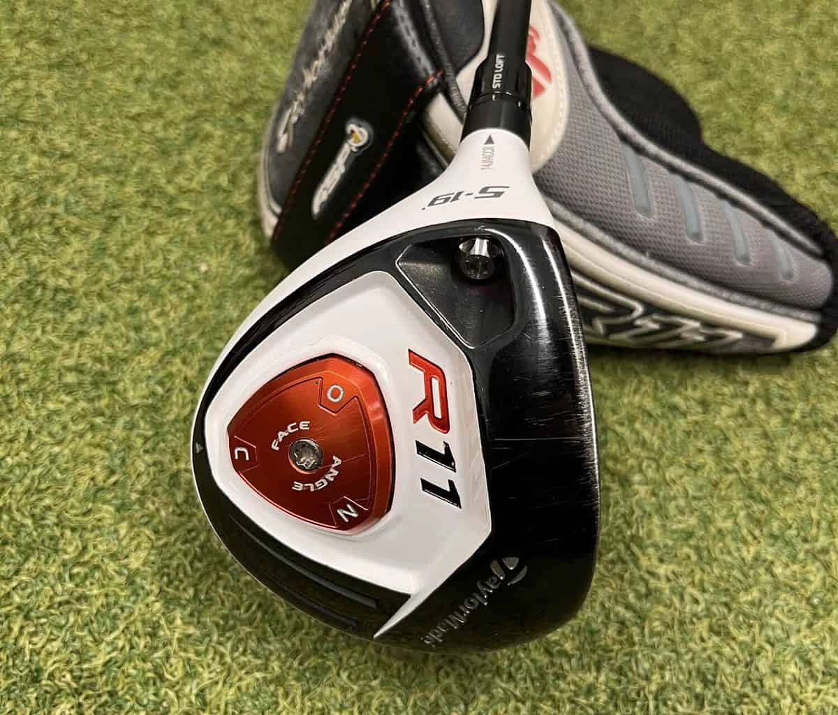 TaylorMade R11 5Wood 19°//LEFT HANDED//Stiff 1 TaylorMade R11 5Wood 19°//LEFT HANDED//Stiff