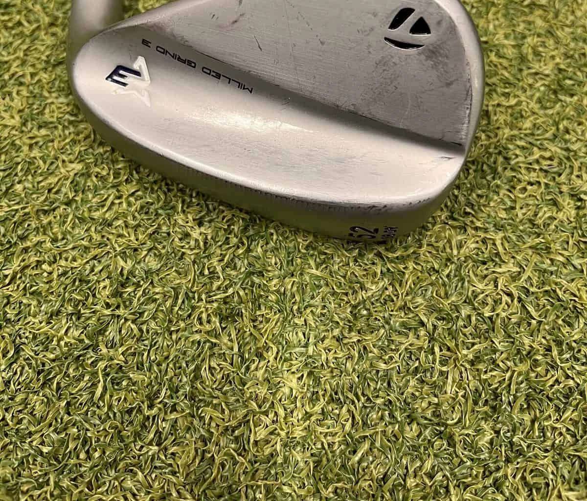 TaylorMade Milled Grind 3 52° Wedge//Stiff 1 TaylorMade Milled Grind 3 52° Wedge//Stiff
