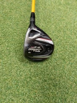 Titleist 913 F 3 Wood 15° // Stiff // No Cover
