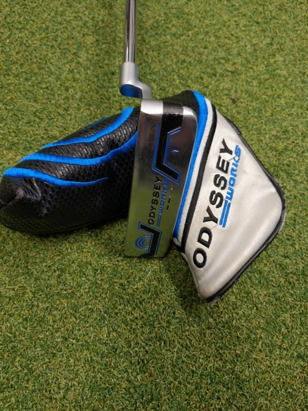 Odyssey Works Versa 1 Putter 1 Odyssey Works Versa 1 Putter