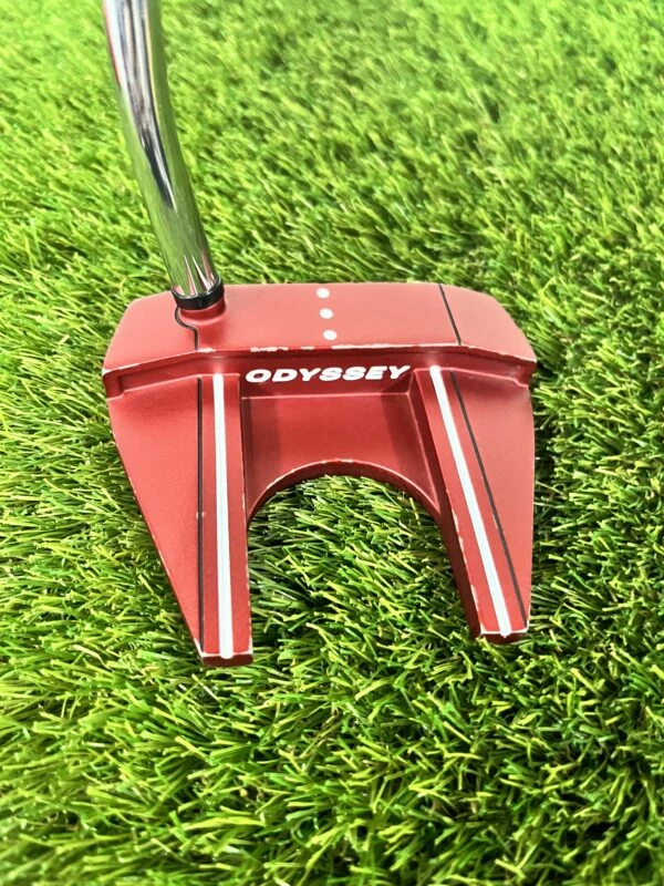 Odyssey O Works 7 Red Putter // 32 Inches 3 Odyssey O Works 7 Red Putter // 32 Inches - Image 3