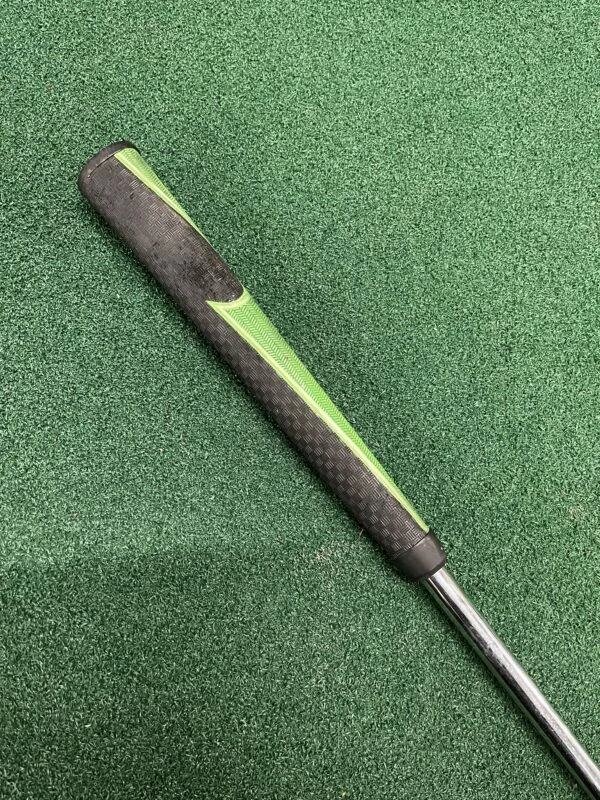 Yes C Groove – Victoria Putter 4 Yes C Groove – Victoria Putter - Image 4