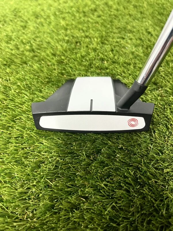 Odyssey White Hot Versa Twelve Putter 2 Odyssey White Hot Versa Twelve Putter - Image 2