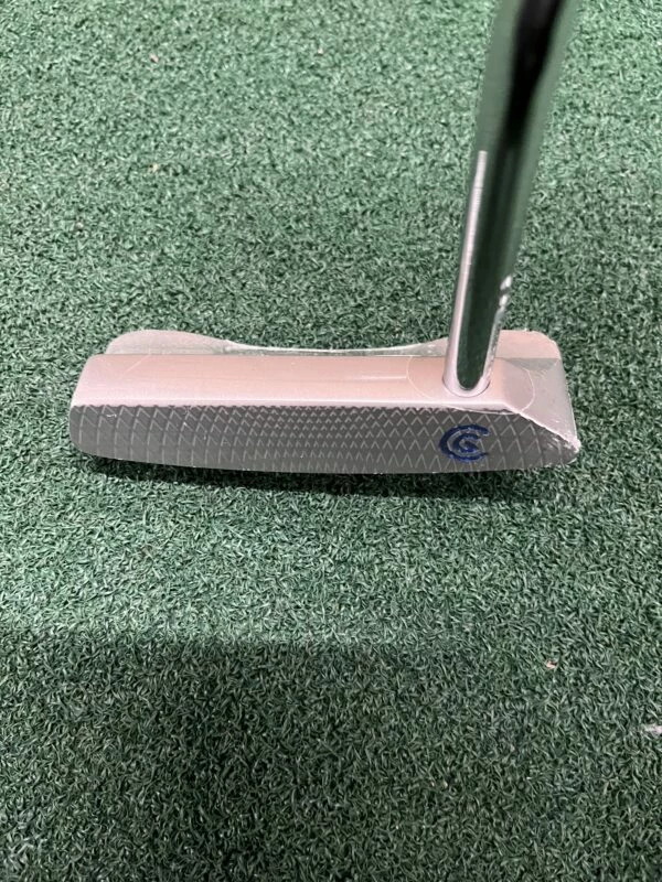 Cleveland Huntington Beach Soft 8 Putter 2 Cleveland Huntington Beach Soft 8 Putter - Image 2