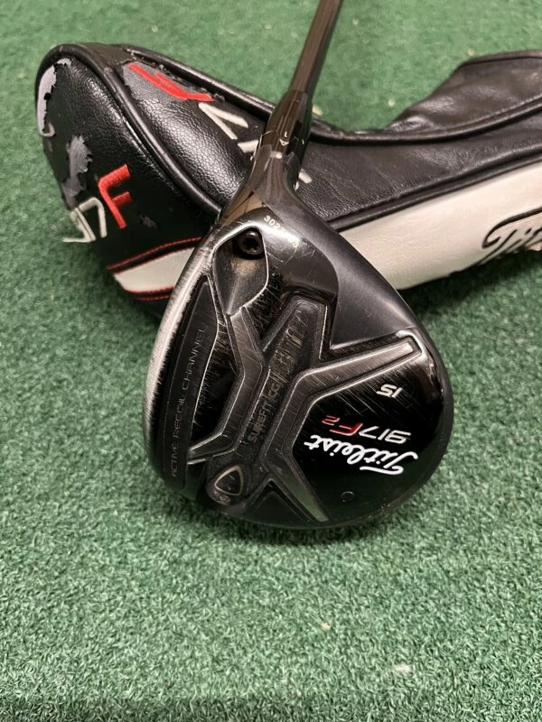Titleist 917 F2 15° 3 Wood // Stiff 1 Titleist 917 F2 15° 3 Wood // Stiff