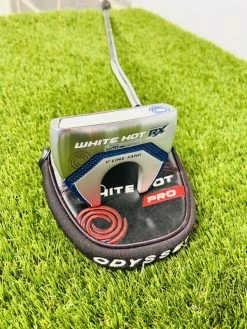 Odyssey White Hot V – Line Fang Putter