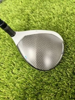 TaylorMade Sim Rocket 3w 14°//Stiff -Fairway Woods Sales Shop 51961F37 E03A 4E36 8C5F 3BBB12A5FF3E 600x800 1