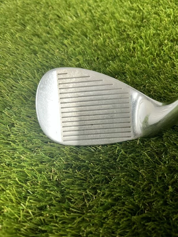 Mizuno Faldo Tour Proven NF-54 U Wedge // Reg 2 Mizuno Faldo Tour Proven NF-54 U Wedge // Reg - Image 2