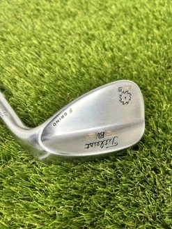 Titleist Vokey SM5 52° Wedge//Wedge Flex