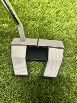 Scotty Cameron Phantom 5.5 // 34″ 6 Scotty Cameron Phantom 5.5 // 34″ -Fairway Woods Sales Shop 758270C9 A817 480C A7B7 31B4DA6B4BFB 600x800 1