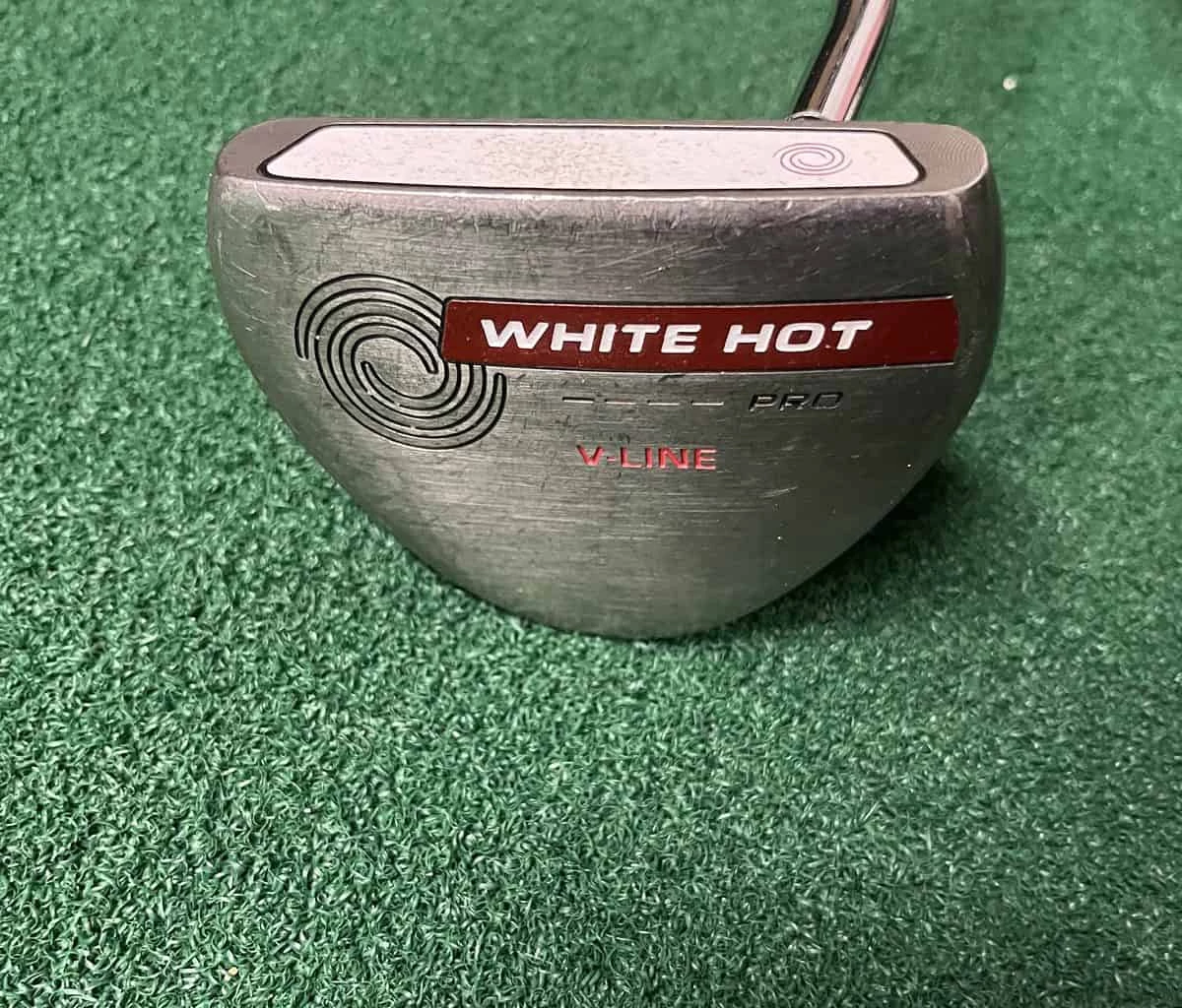 Odyssey WhiteHot Pro V-Line Putter 1 Odyssey WhiteHot Pro V-Line Putter