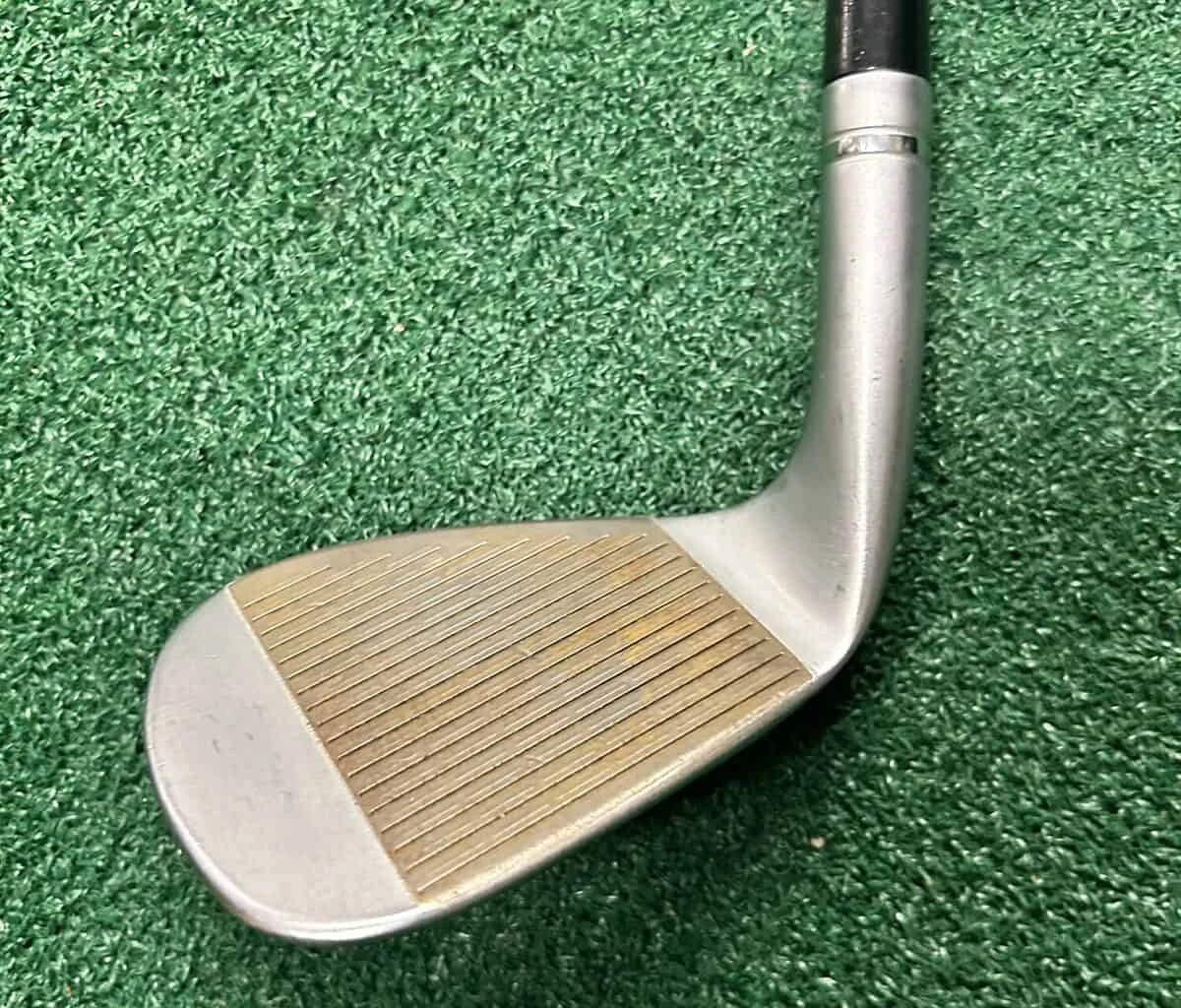 TaylorMade Milled Grind 3 Wedge 52° 2 TaylorMade Milled Grind 3 Wedge 52° - Image 2