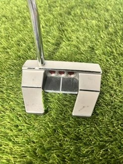 Scotty Cameron Futura X 5 Putter 6 Scotty Cameron Futura X 5 Putter -Fairway Woods Sales Shop 9E730774 3974 4919 9281 BDC97E2537E7 600x800 1