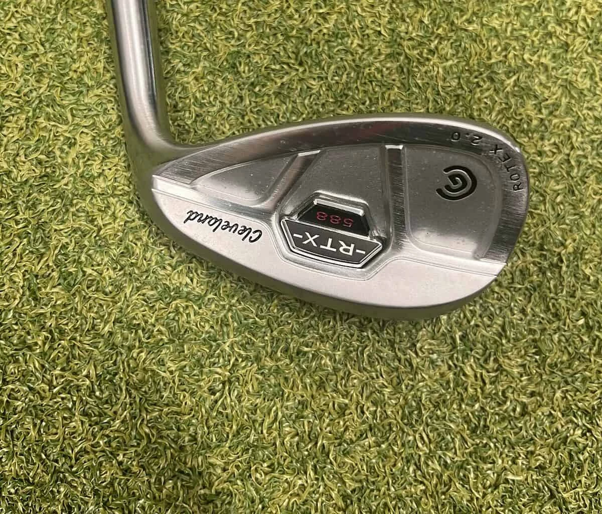 Cleveland RTX 588 48° Wedge // Ladies Graphite Flex 1 Cleveland RTX 588 48° Wedge // Ladies Graphite Flex