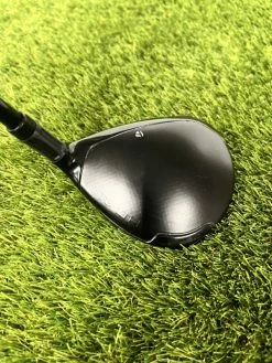Taylormade Stealth 18° 5 Wood // Stiff -Fairway Woods Sales Shop C5843EE7 DB60 4379 9F3C 878541A13C9D 600x800 1
