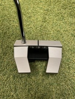 Scotty Cameron Phantom 5 Putter -Fairway Woods Sales Shop E0D0A470 2581 47AF AC87 ABD70F49359A 600x800 1