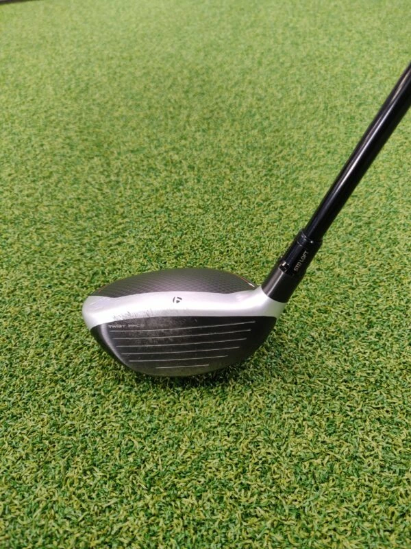 Taylormade M5 Titanium 15° 3 Wood // Stiff 2 Taylormade M5 Titanium 15° 3 Wood // Stiff - Image 2