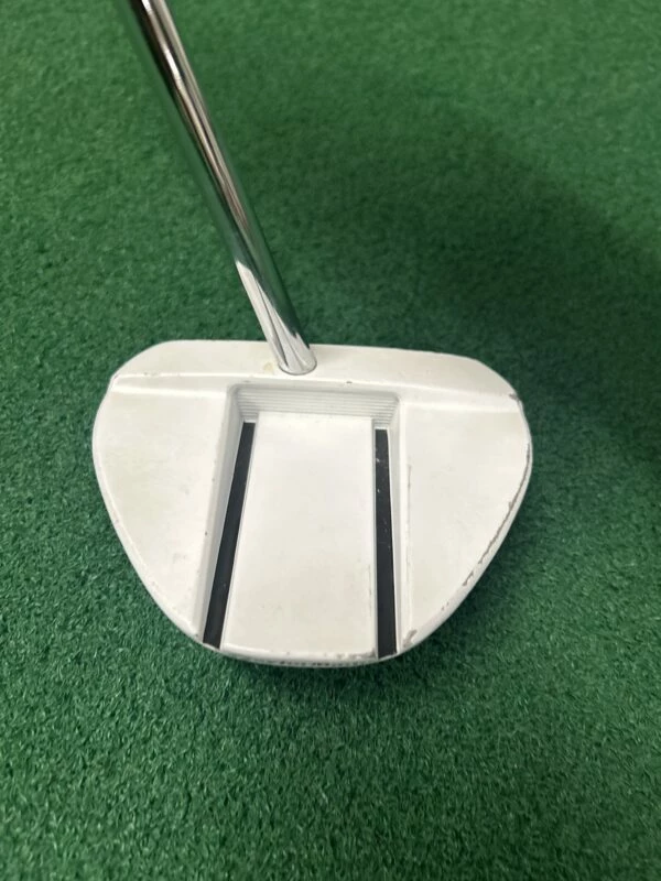TaylorMade Ghost Manta Putter 3 TaylorMade Ghost Manta Putter - Image 3