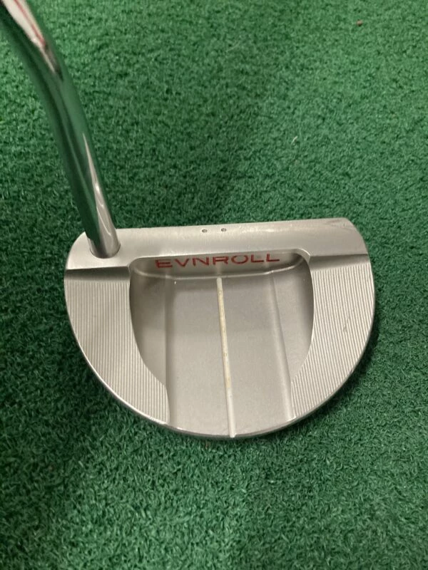 EVNROLL ER8 Putter 3 EVNROLL ER8 Putter - Image 3