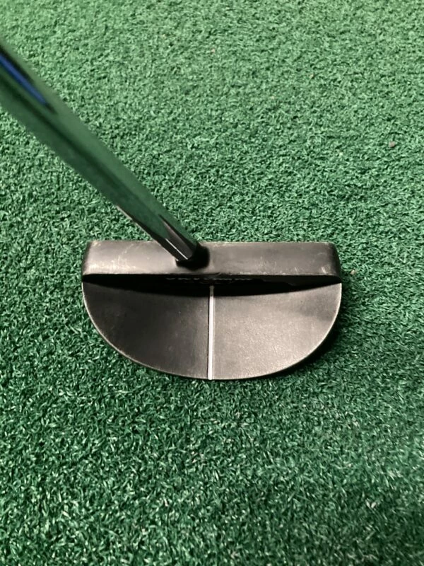 Cleveland Golf 5.5 Putter 3 Cleveland Golf 5.5 Putter - Image 3
