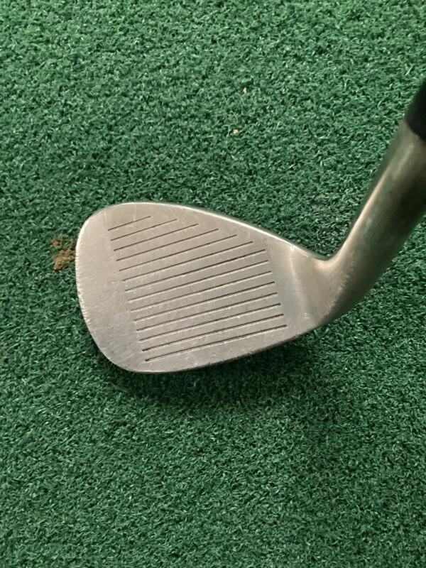 Wilson Deep Red Sand Wedge 2 Wilson Deep Red Sand Wedge - Image 2