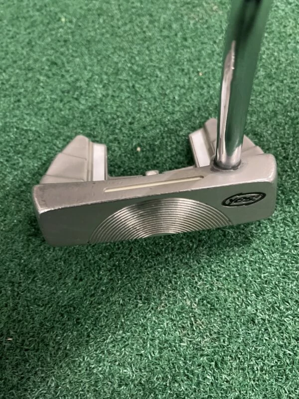 Yes! C-Groove Sandy 12-Mid Putter 2 Yes! C-Groove Sandy 12-Mid Putter - Image 2