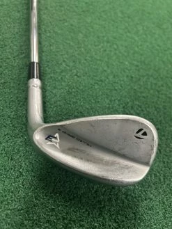 TaylorMade Milled Grind MG3 52° Wedge//DG S200 Shaft