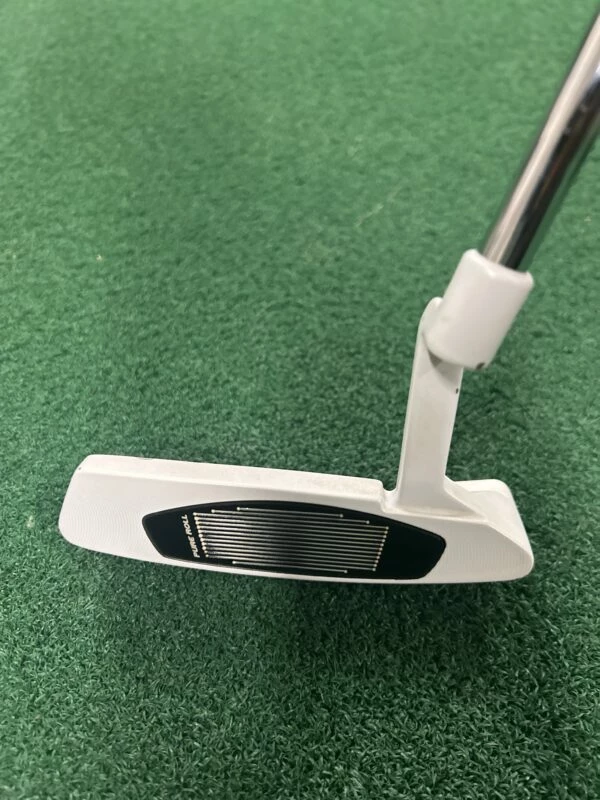 TaylorMade Ghost Tour DA-12 Putter 2 TaylorMade Ghost Tour DA-12 Putter - Image 2