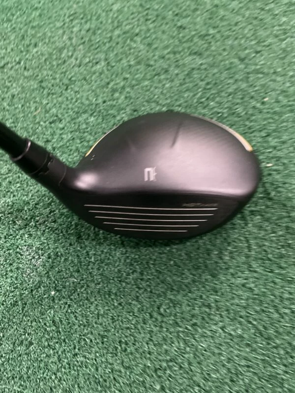 Cobra LTDX Max Fairway Wood 18.5°//LEFT HAND//Stiff 2 Cobra LTDX Max Fairway Wood 18.5°//LEFT HAND//Stiff - Image 2