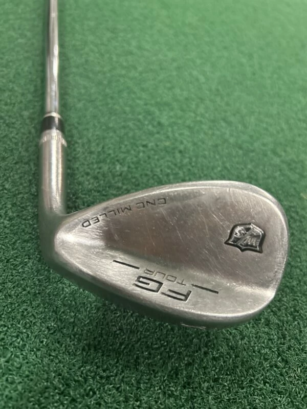Wilson Staff FG Tour 56° Wedge// Shaft Unknown 1 Wilson Staff FG Tour 56° Wedge// Shaft Unknown
